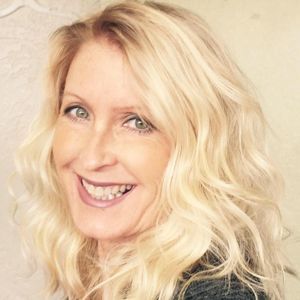 Meet your Posher, Joy