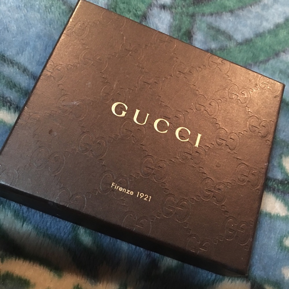 Brand new mans Gucci wallet