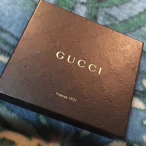 Brand new mans Gucci wallet