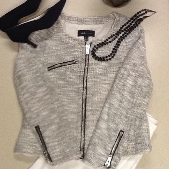 MNG Jackets & Blazers - ⚡️Flash sale⚡️❤️Fabulous little jacket❤️