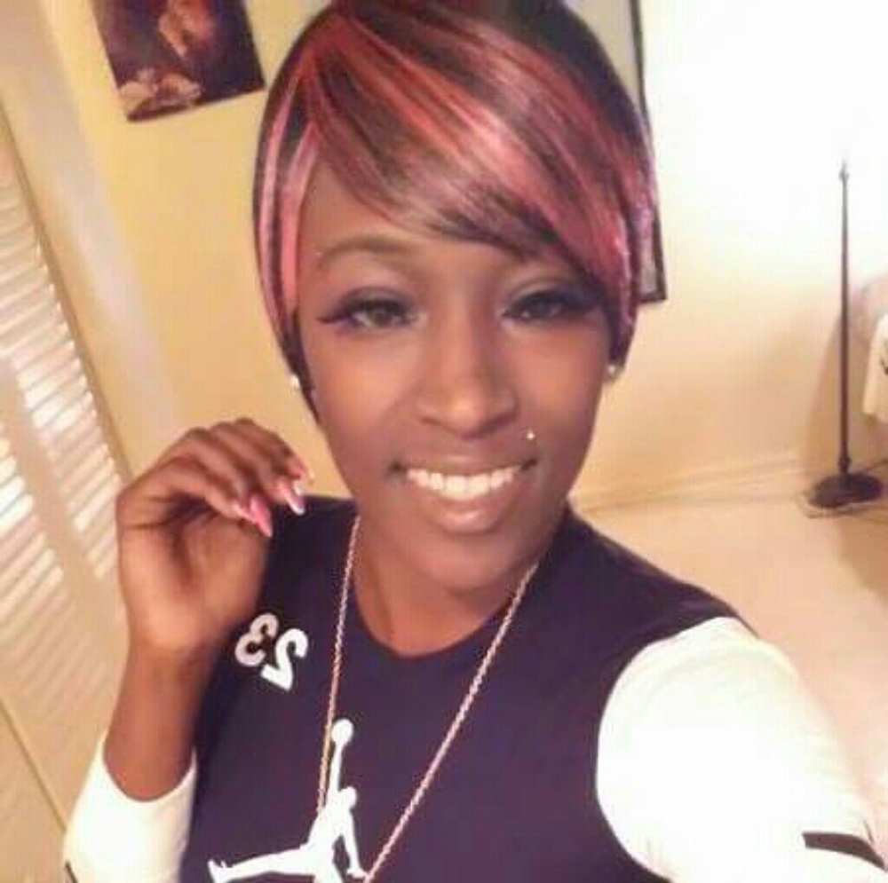 Meet your Posher, Zakeya