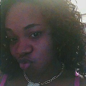 Meet your Posher, Crystal