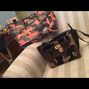 Beautiful camouflage bag.👜💃🏽👡