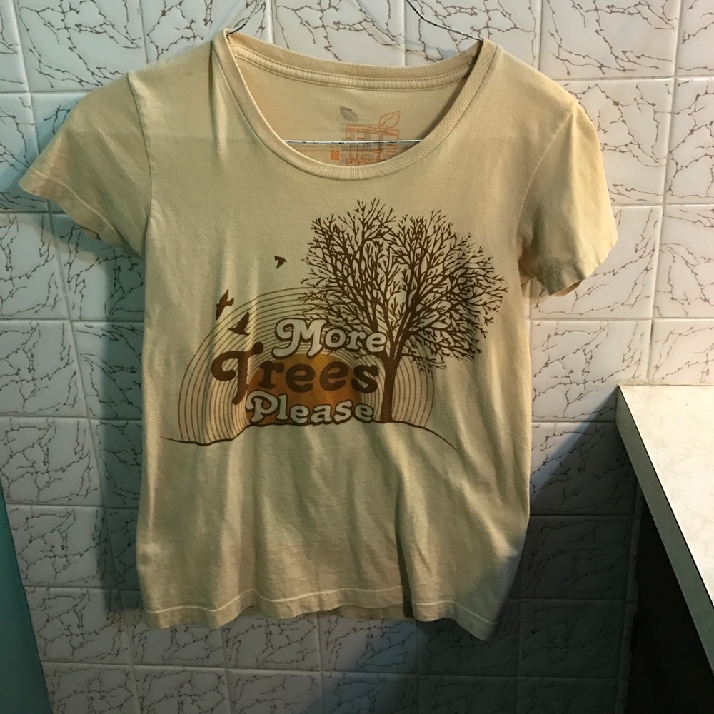 "More Trees Please" Tshirt