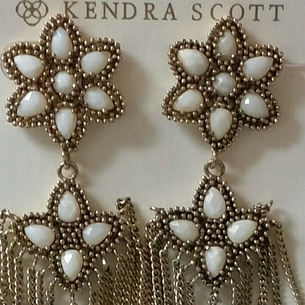 Firm & Final Kendra Scott Brighton Earrings