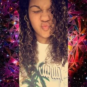 Meet your Posher, Brianna