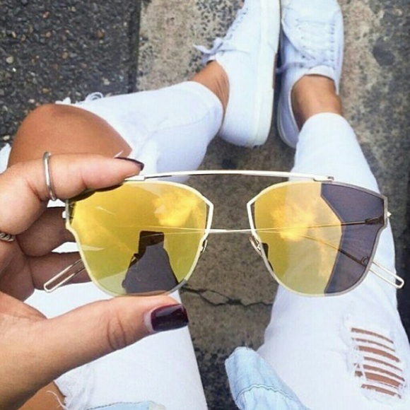 Accessories - 🎉Sale🎉 Top-Bar Flat Lens Fashion Sunglasses