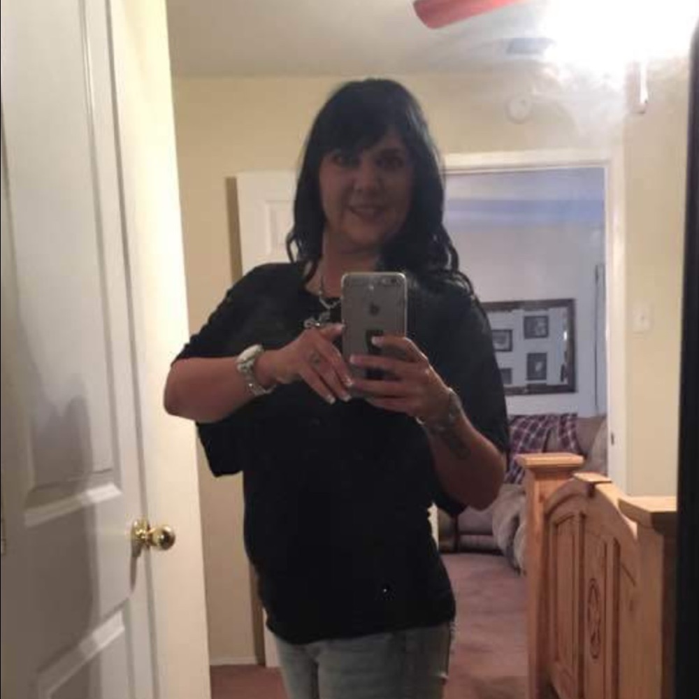 Meet your Posher, Tonya