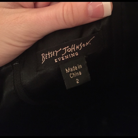 Authentic Betsy Johnson Dress - Picture 4 of 5