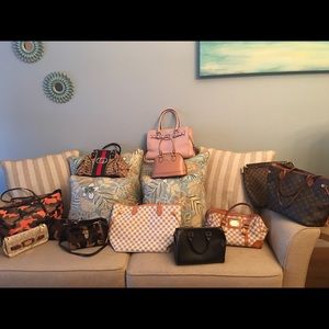 👜👜💃🏽💃🏽😍😍👏🏽👏🏽