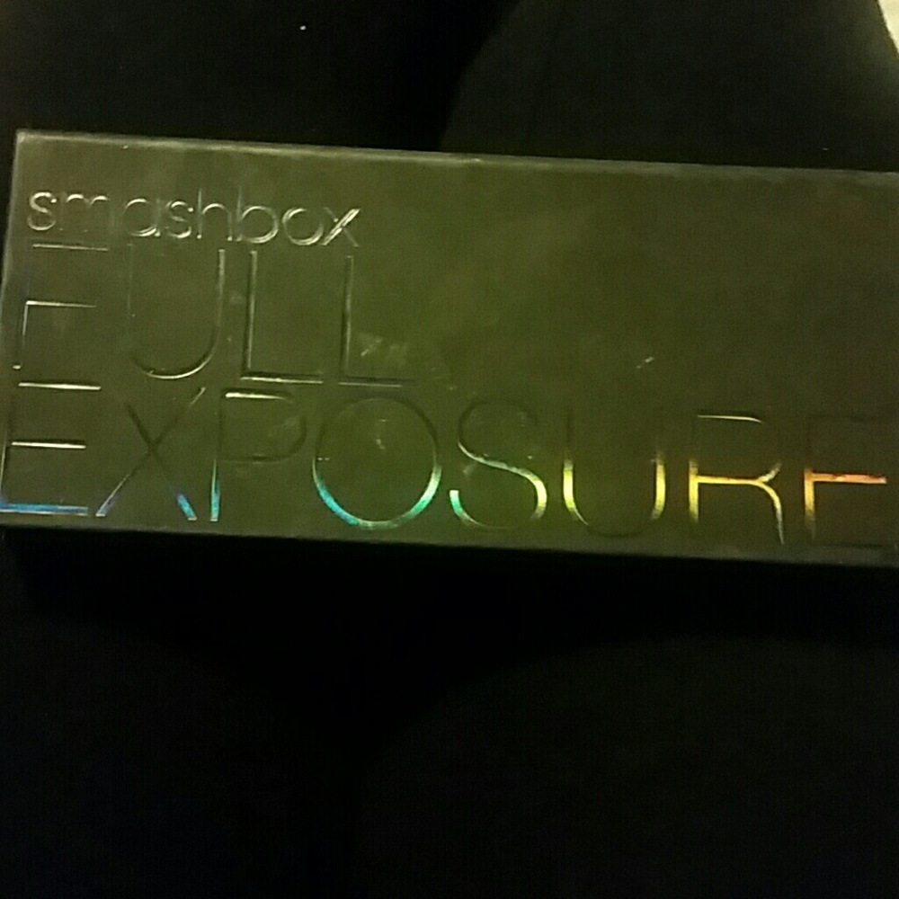 Smashbox eyeshadow pallet full size