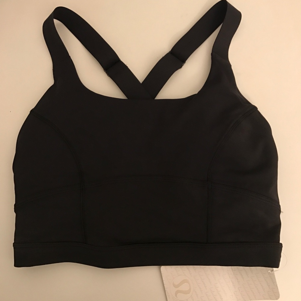 BRAND NEW LULULEMON Sports Bra *with tag*