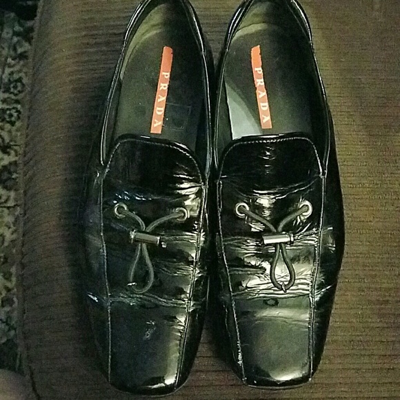 Prada shoes - Picture 1 of 5