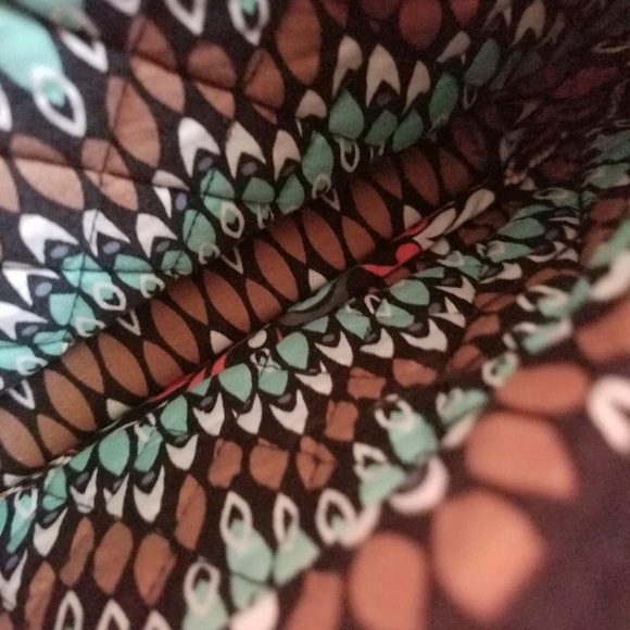 Vera Bradly hand bag - Picture 2 of 2