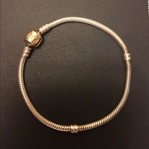 Pandora 14k clasp, 7.5 inches