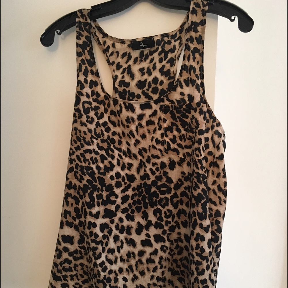 Leopard tank top with pocket