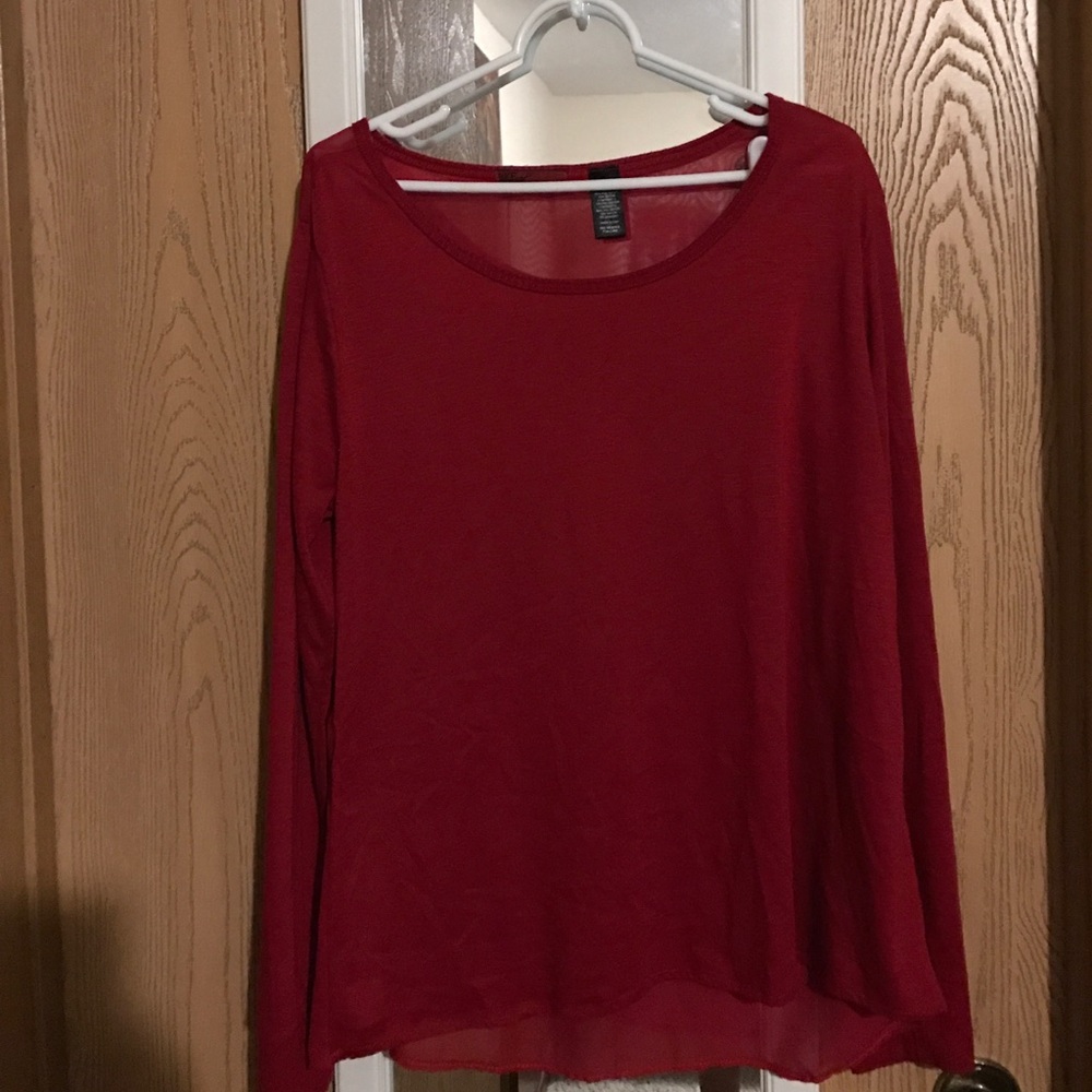 Bke Red top with sheet back.