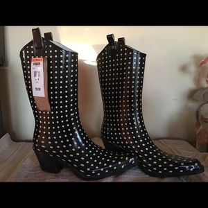 Rain boots, cowboy boots