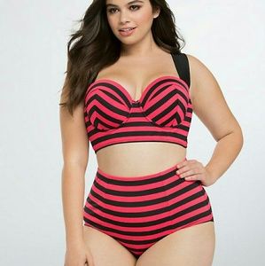 NEW Torrid Retro Bikini Top