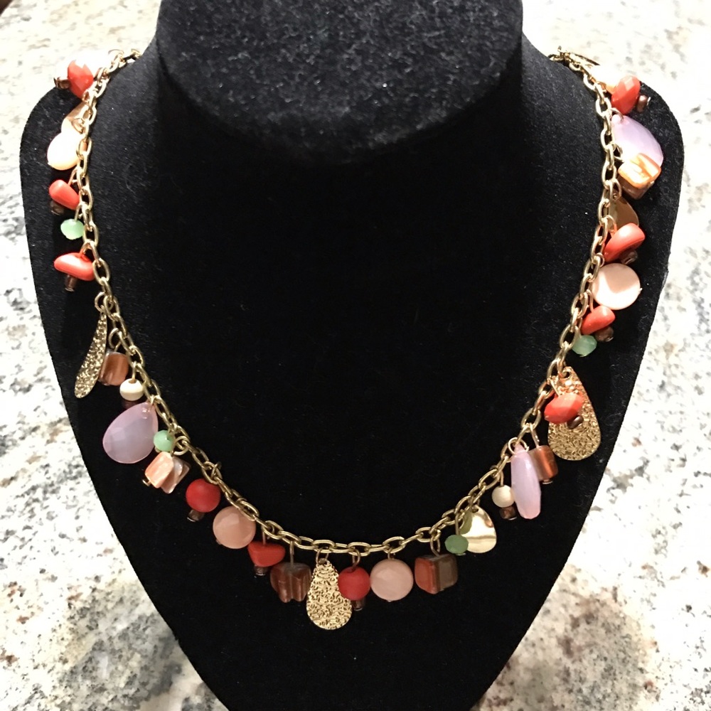 Single strand necklace coral gold tone leather