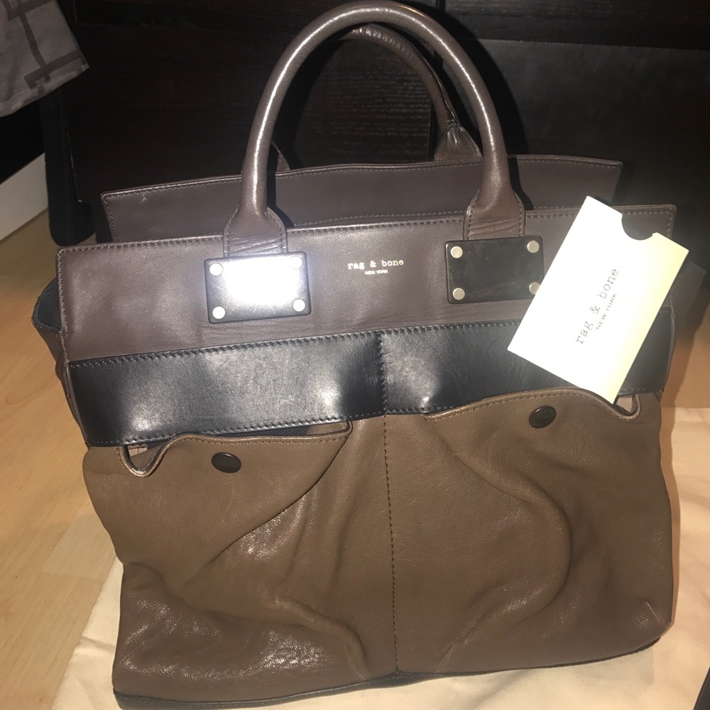 Rag & Bone large pilot bag two toned - Picture 2 of 5