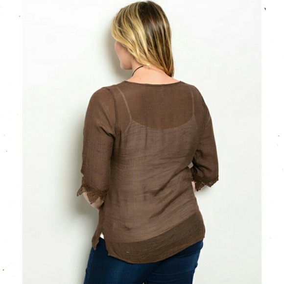 (Plus) Curvy Boho Brown Crochet Accent Top - Picture 2 of 2