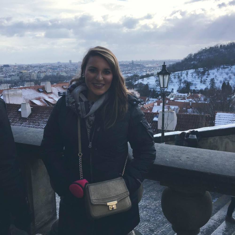 Meet your Posher, Candace