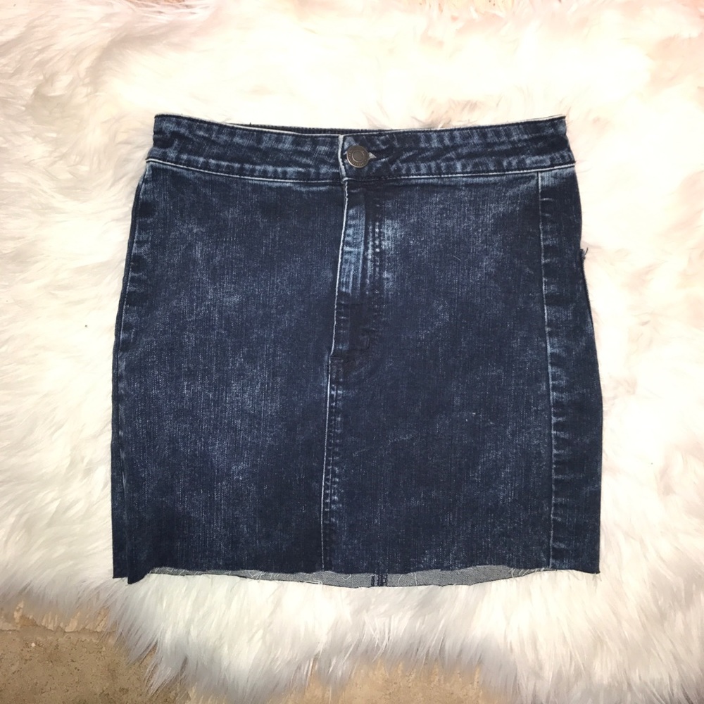 Denim distressed skirt