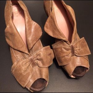 Anthropologie Miss Albright Leather Heels