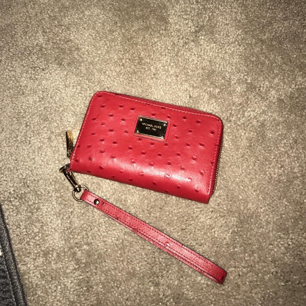 NWOT MICHAEL KORS Ostrich leather clutch