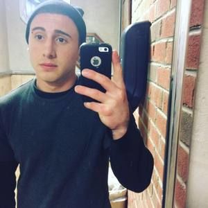 Meet your Posher, Andrew