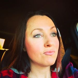 Meet your Posher, Gwen
