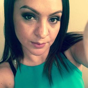 Meet your Posher, Aracely