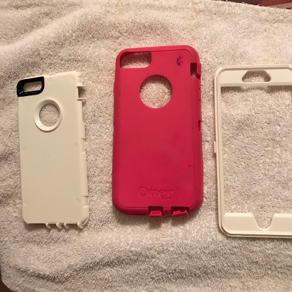 I phone 📱 6 plus! Otter Box pink good condition.