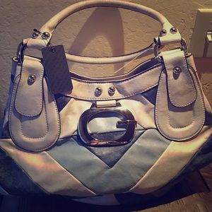 NEW W/ tags GUESS bag purse satchel + free gift