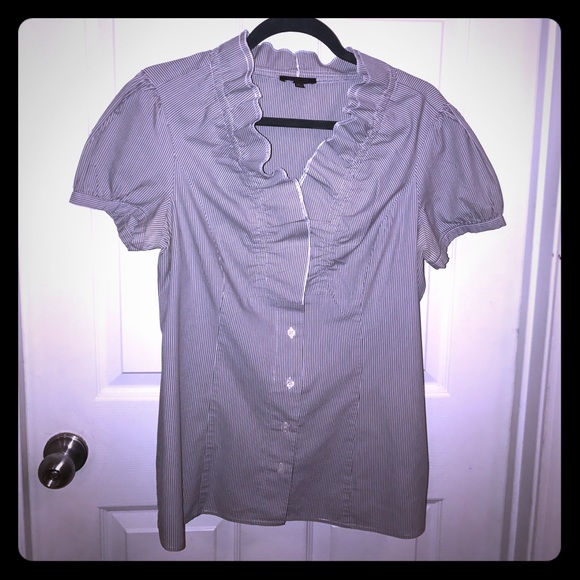 Ruffle shirt - Picture 1 of 1