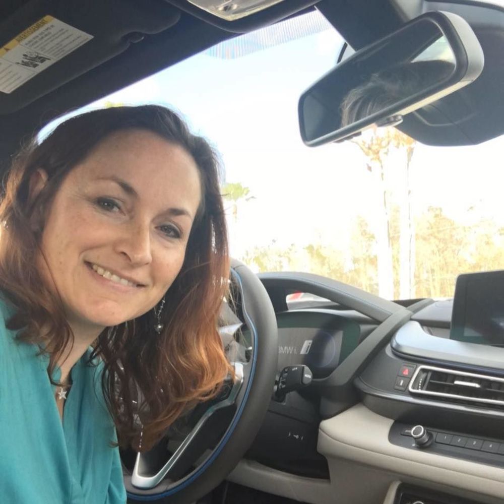 Meet your Posher, Lorrie