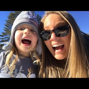 Meet your Posher, Jeannie