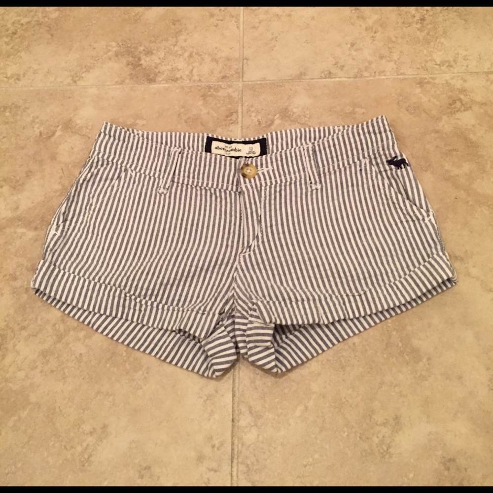 Abercrombie kids pinstripe shorts