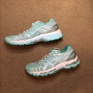Size 7 Mint Gel-Kayuno 20 Asics