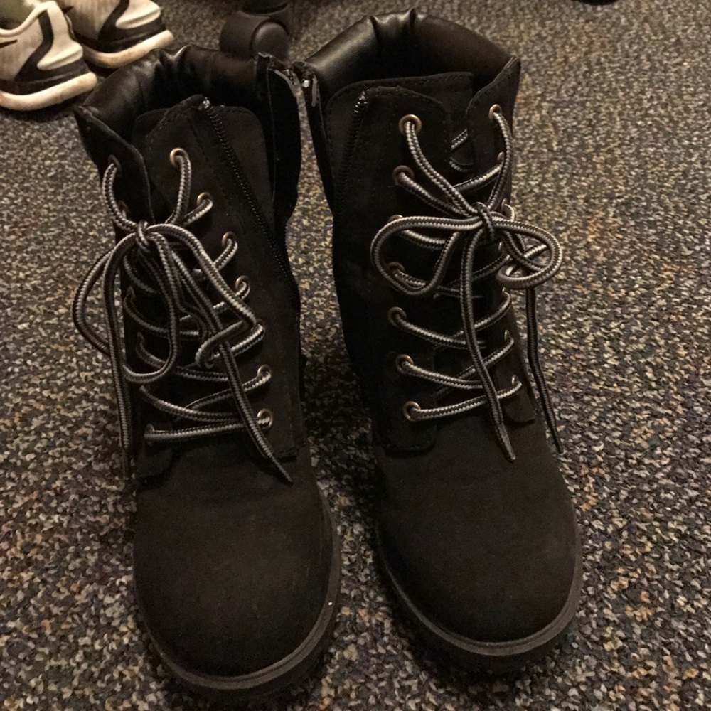 Booties (heels)