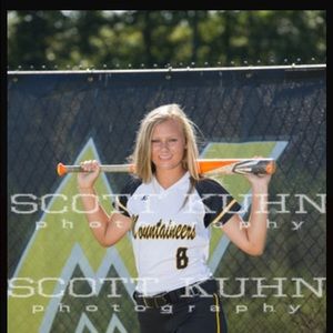 Meet your Posher, Savannah