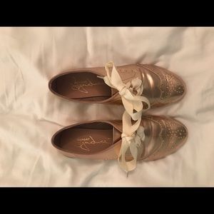 rose gold oxfords with ribbon laces