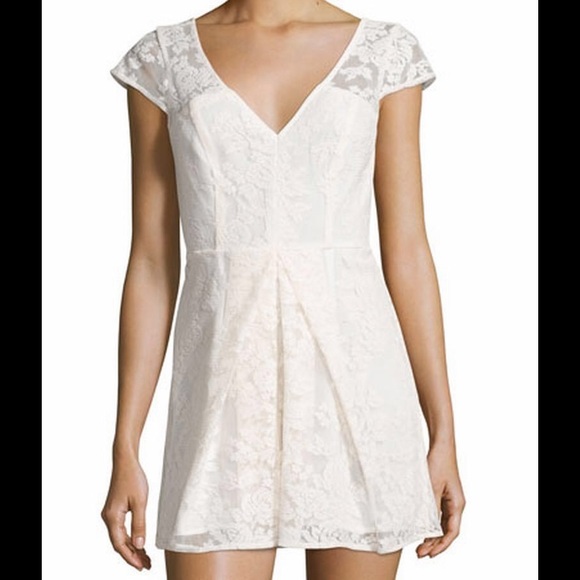 BCBGeneration Ivory Lace Romper - Picture 3 of 3