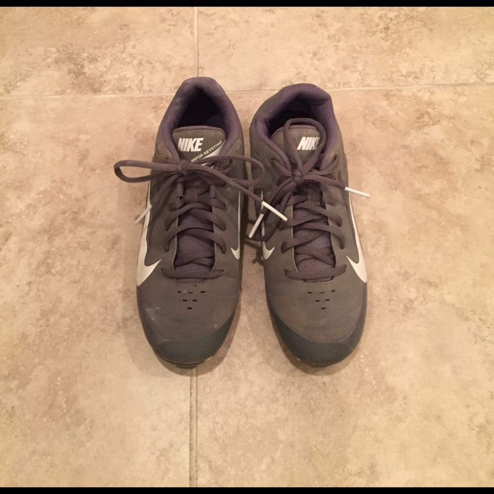 Nike boys baseball cleats