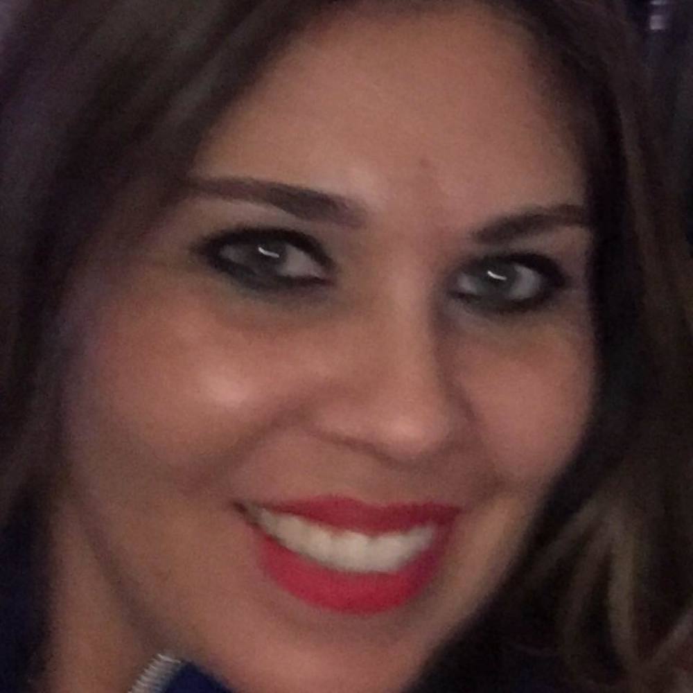 Meet your Posher, Alma