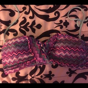 Chevron Swim Suit Top 💙