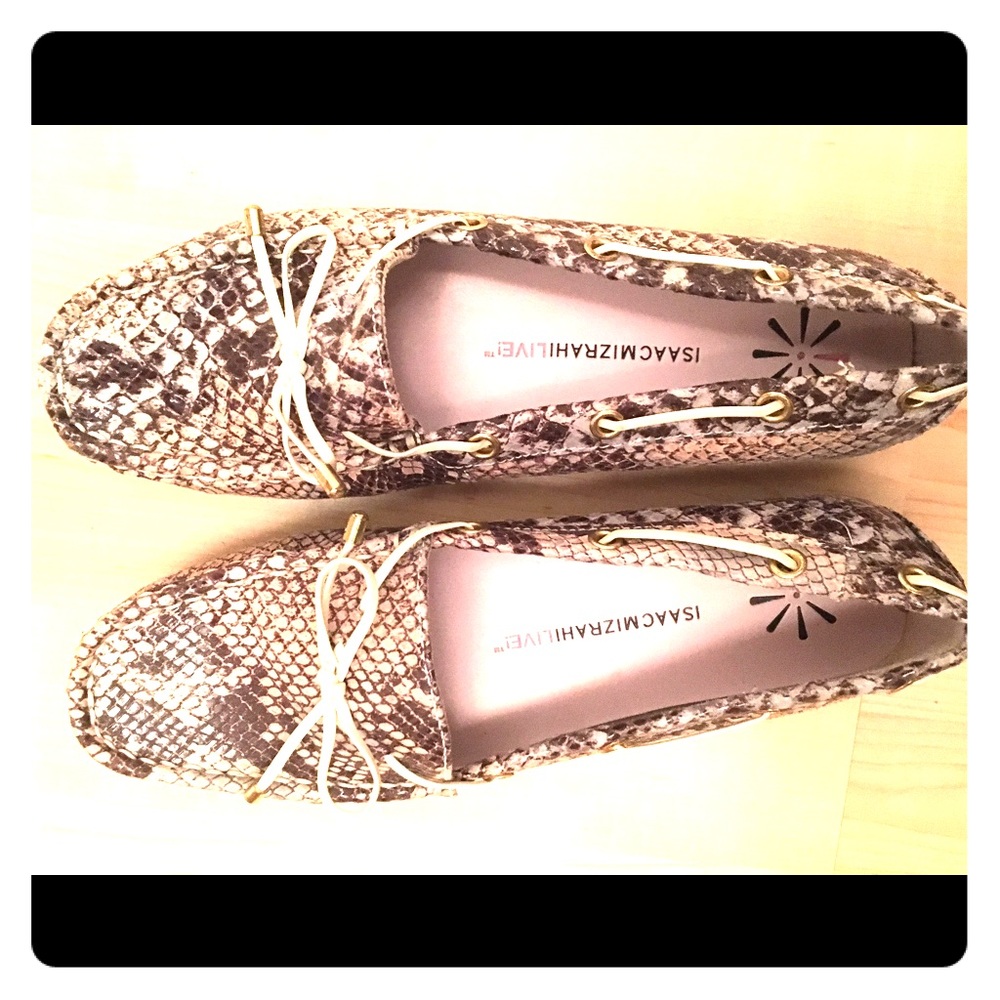 Snakeskin Driving Loafer