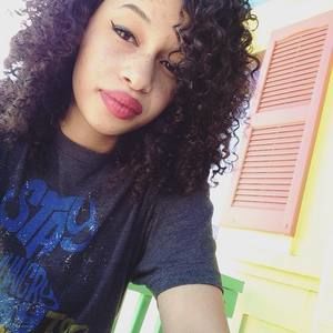 Meet your Posher, Raven