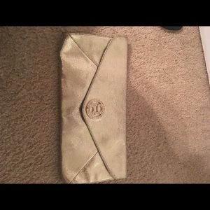 Gold used clutch 👛
